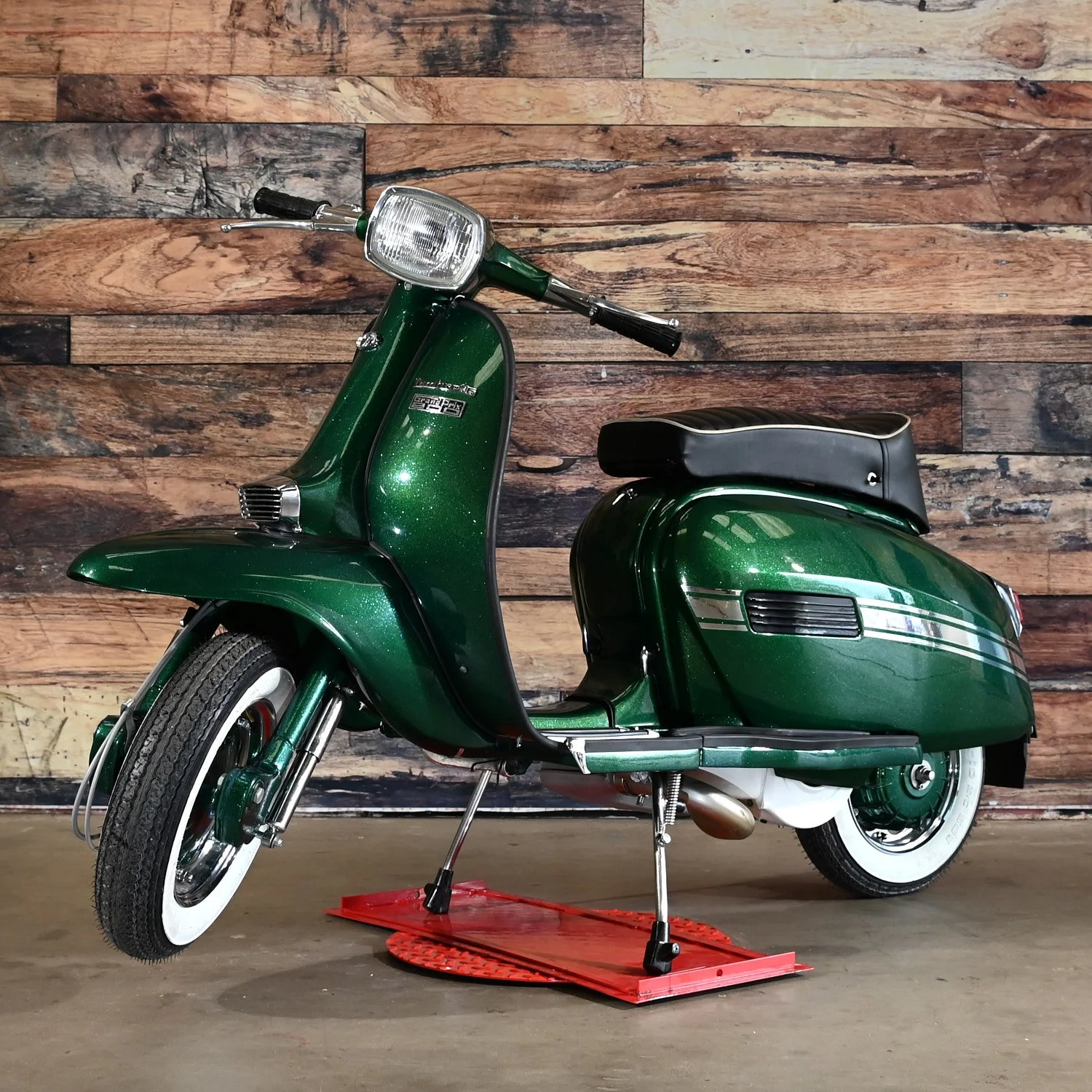 LAMBRETTA GP150 (200cc) — Vintage Metals